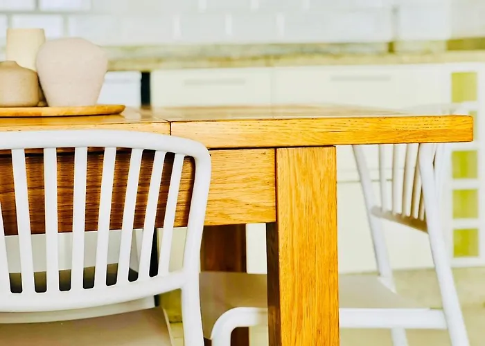 Canaryislandshost L Lava Y Mar Lanzarote *